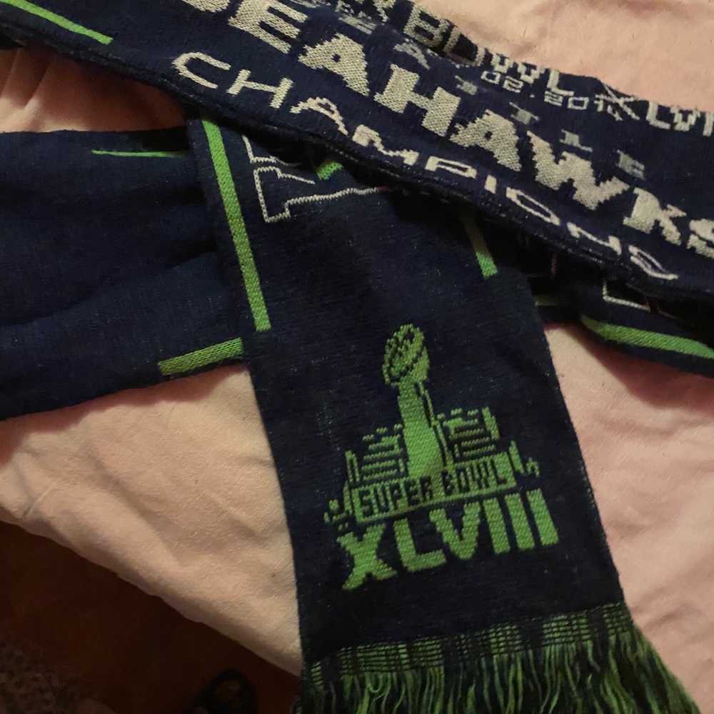 Seahawks NFL team winter scarf. Never used